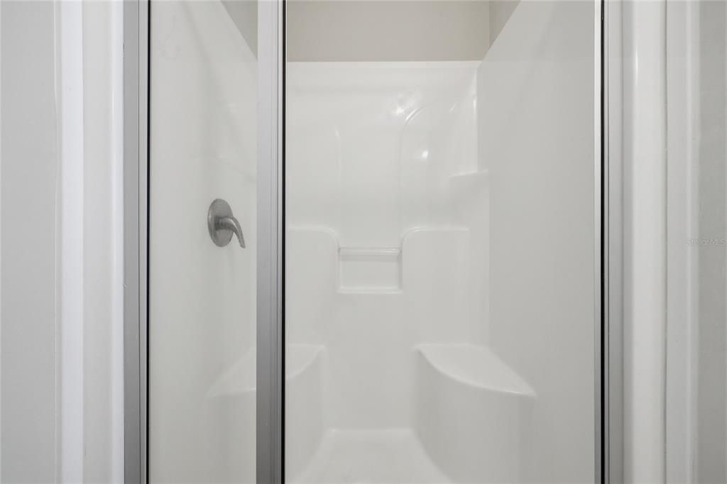 Active With Contract: $229,000 (3 beds, 2 baths, 1008 Square Feet)