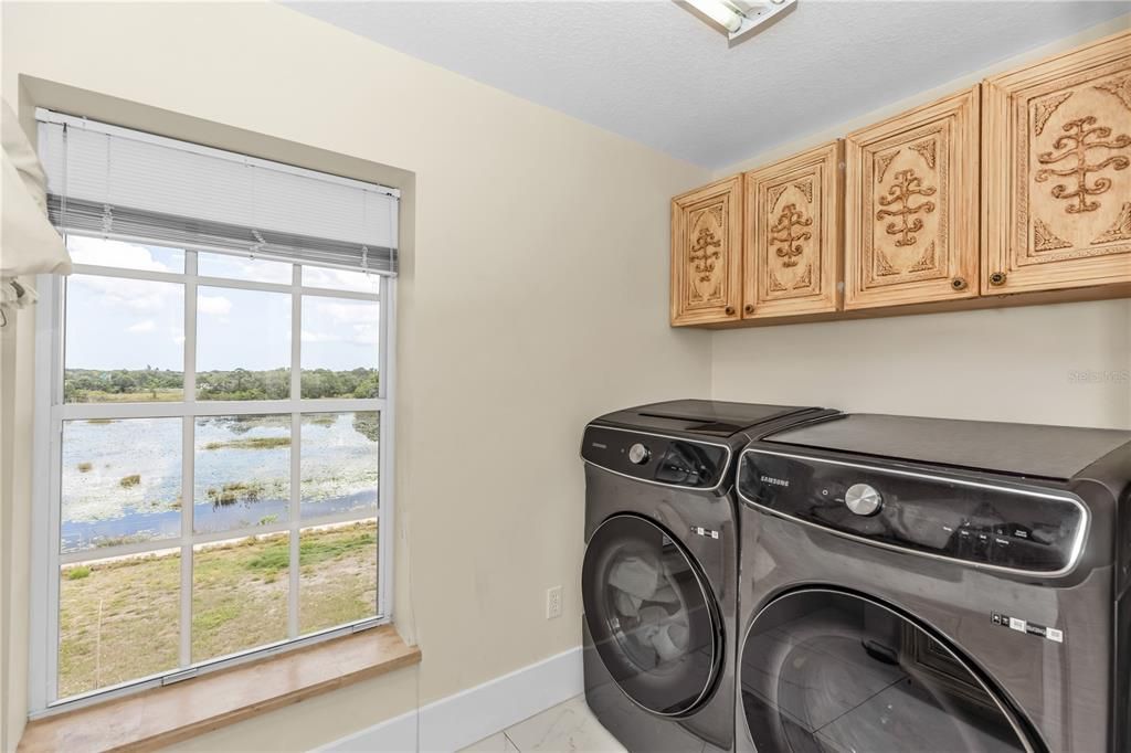 En Venta: $1,399,000 (7 camas, 4 baños, 6712 Pies cuadrados)