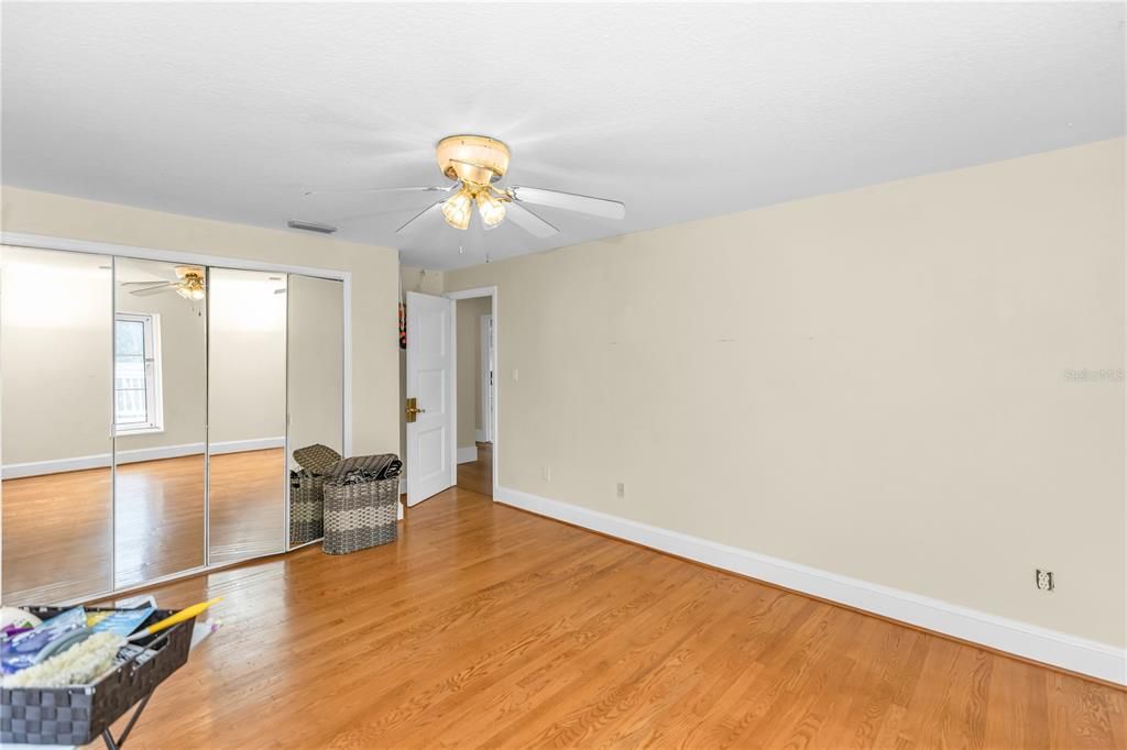 En Venta: $1,399,000 (7 camas, 4 baños, 6712 Pies cuadrados)