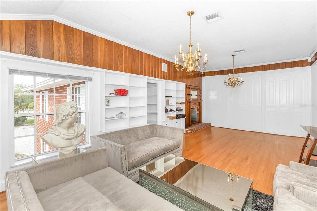 En Venta: $1,399,000 (7 camas, 4 baños, 6712 Pies cuadrados)