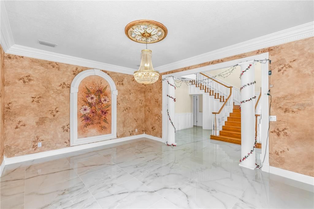 En Venta: $1,399,000 (7 camas, 4 baños, 6712 Pies cuadrados)