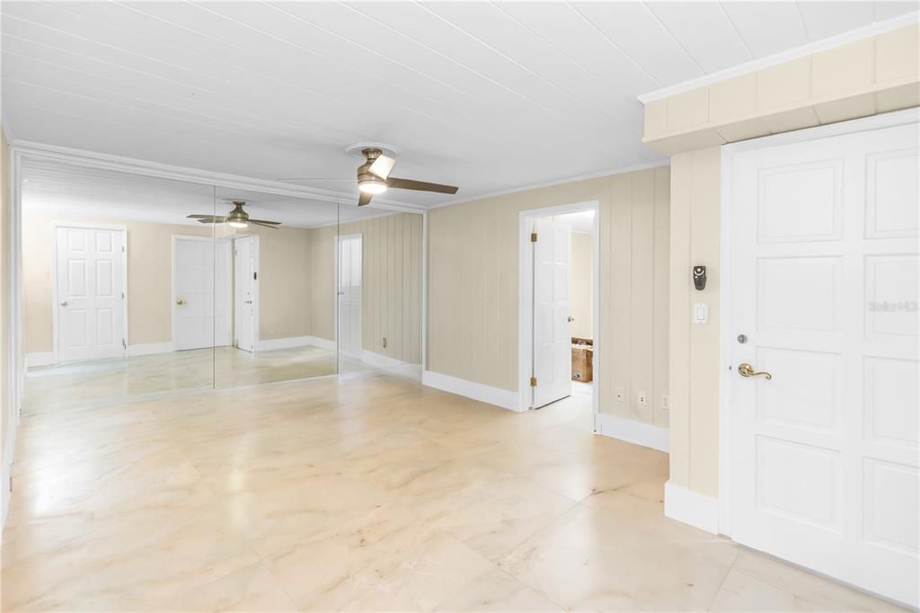 En Venta: $1,399,000 (7 camas, 4 baños, 6712 Pies cuadrados)