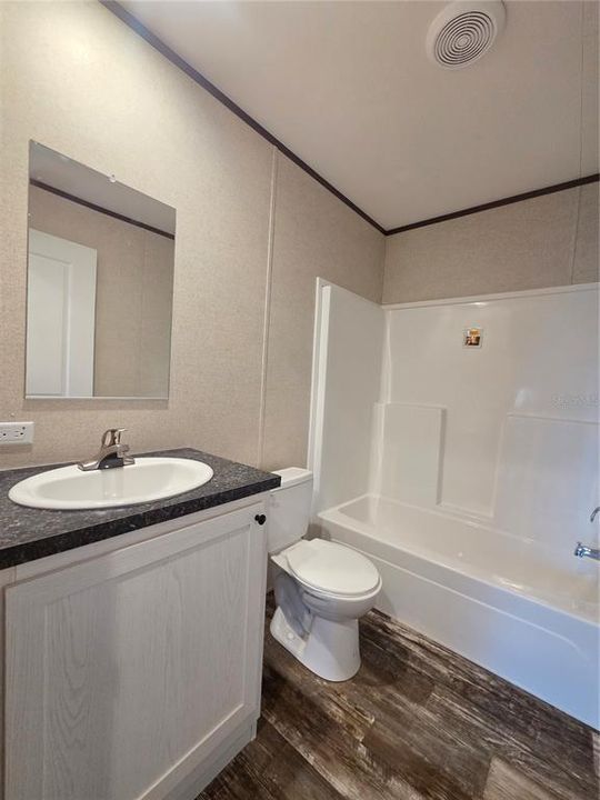 For Sale: $268,990 (3 beds, 2 baths, 1493 Square Feet)