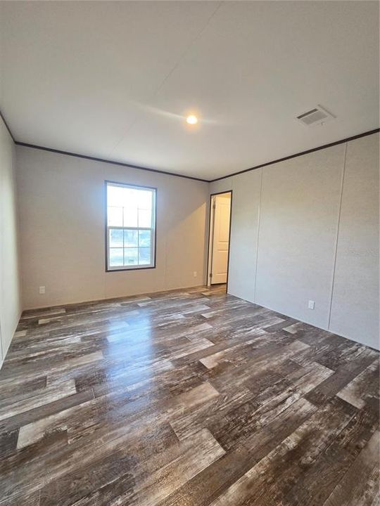 For Sale: $268,990 (3 beds, 2 baths, 1493 Square Feet)