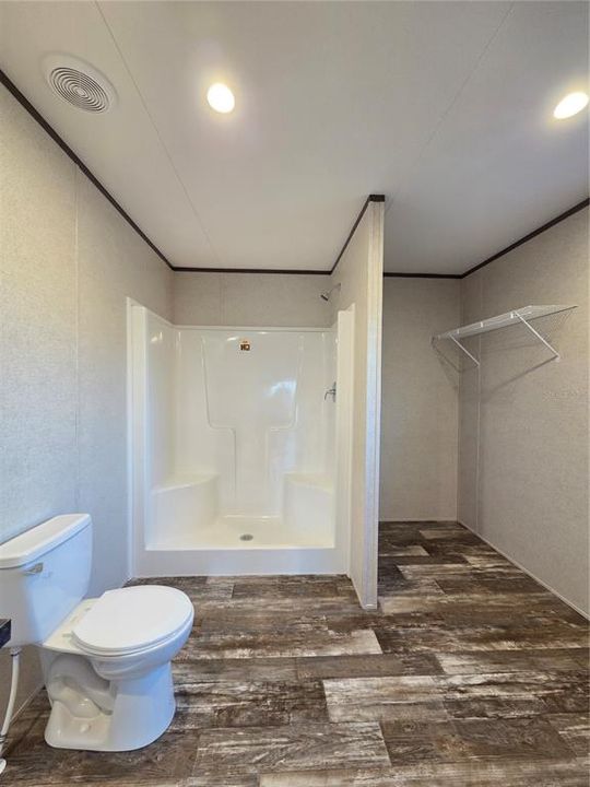 For Sale: $268,990 (3 beds, 2 baths, 1493 Square Feet)