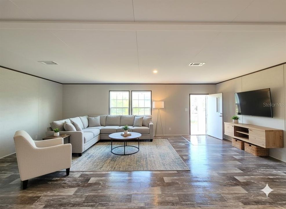 For Sale: $268,990 (3 beds, 2 baths, 1493 Square Feet)