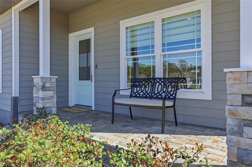 Active With Contract: $436,400 (3 beds, 2 baths, 1710 Square Feet)