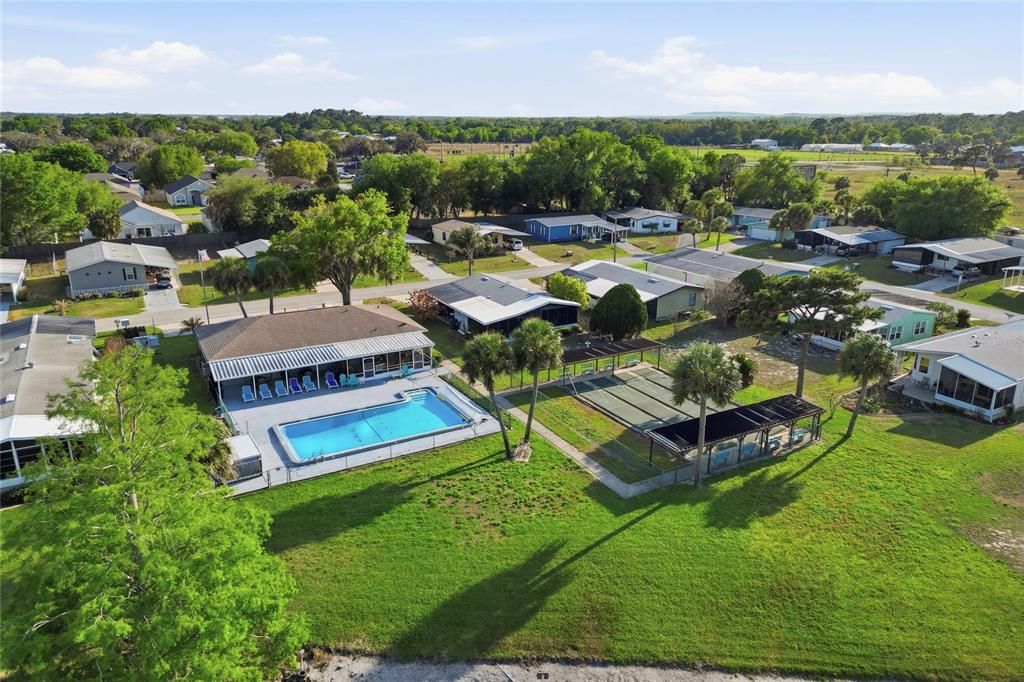 Activo con contrato: $129,000 (2 camas, 2 baños, 1040 Pies cuadrados)