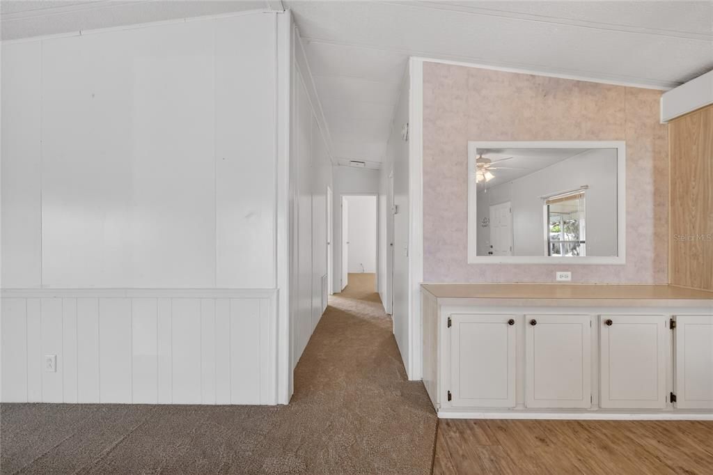 Activo con contrato: $129,000 (2 camas, 2 baños, 1040 Pies cuadrados)