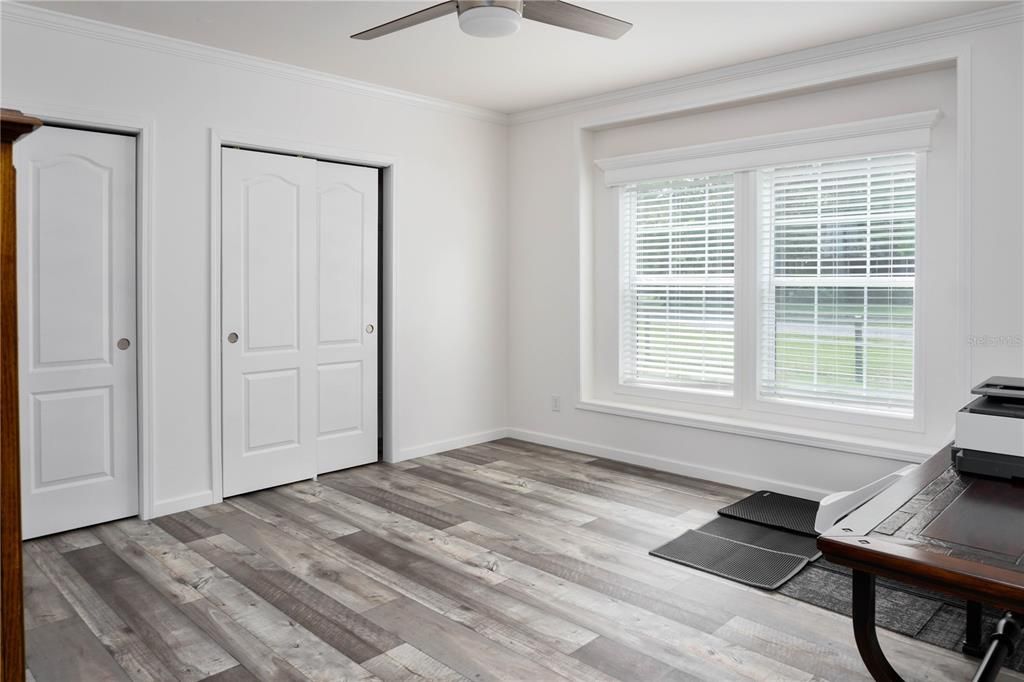 На продажу: $330,000 (2 спален, 2 ванн, 1624 Квадратных фут)