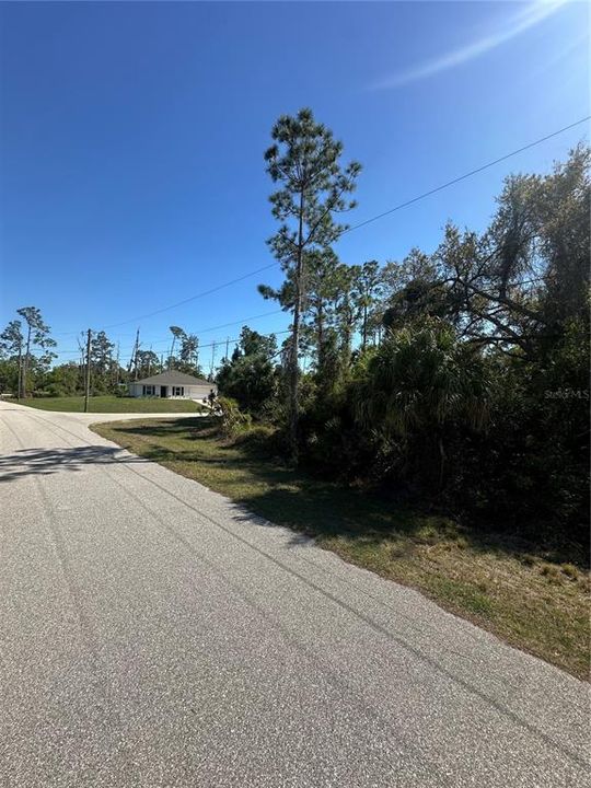 На продажу: $58,000 (0.29 acres)