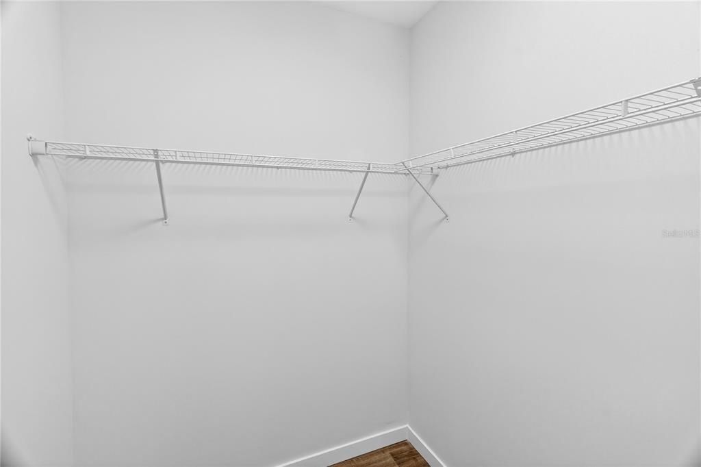 En Renta: $1,995 (3 camas, 3 baños, 1187 Pies cuadrados)