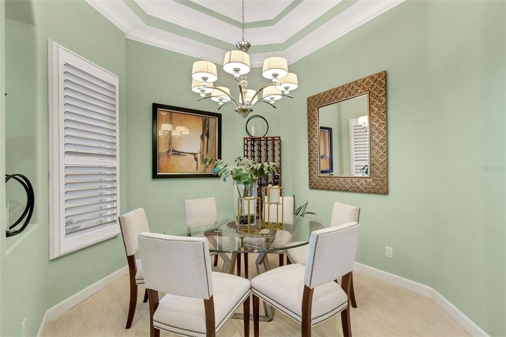 Active With Contract: $667,500 (4 beds, 3 baths, 2556 Square Feet)