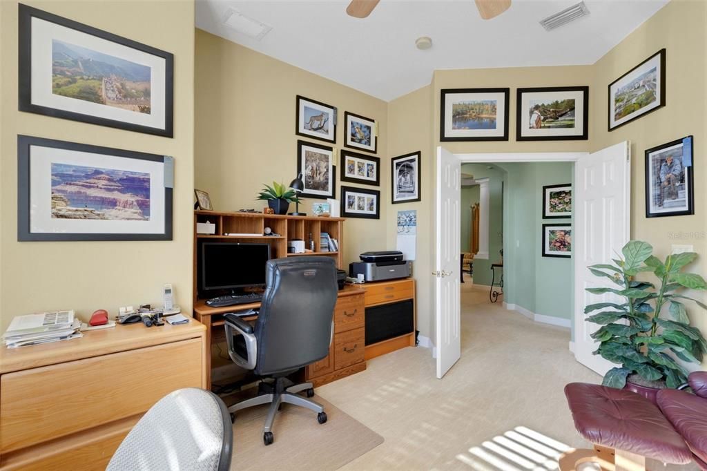 Active With Contract: $667,500 (4 beds, 3 baths, 2556 Square Feet)