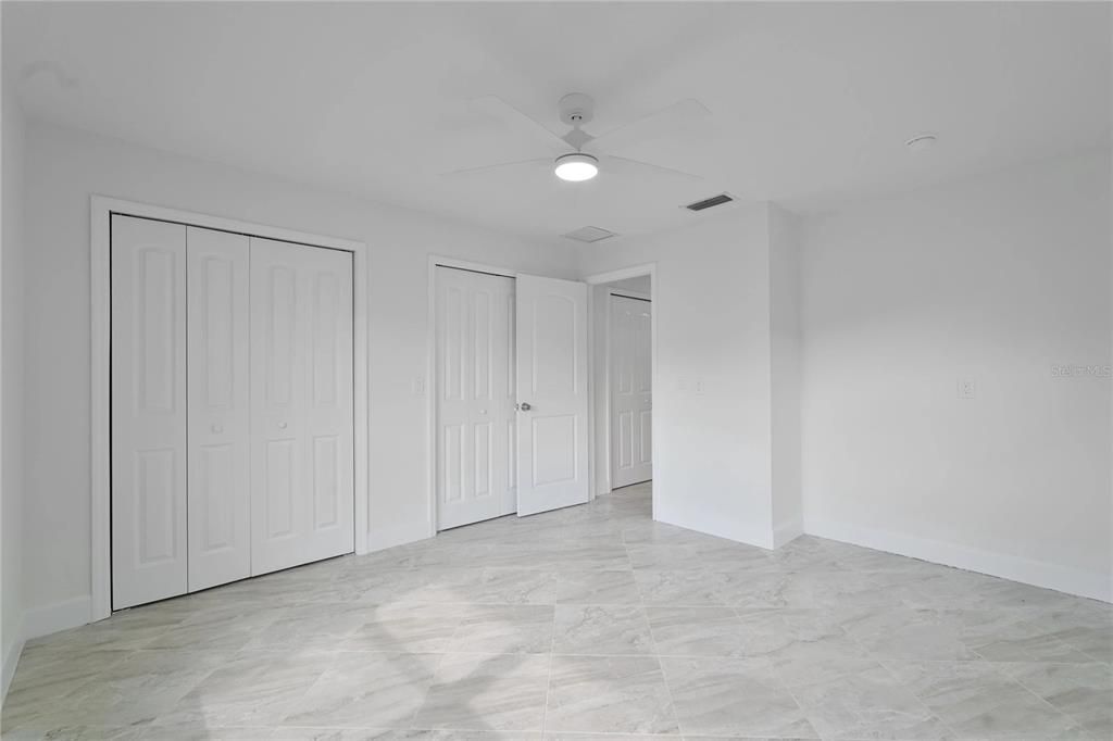 En Venta: $564,000 (3 camas, 2 baños, 2020 Pies cuadrados)