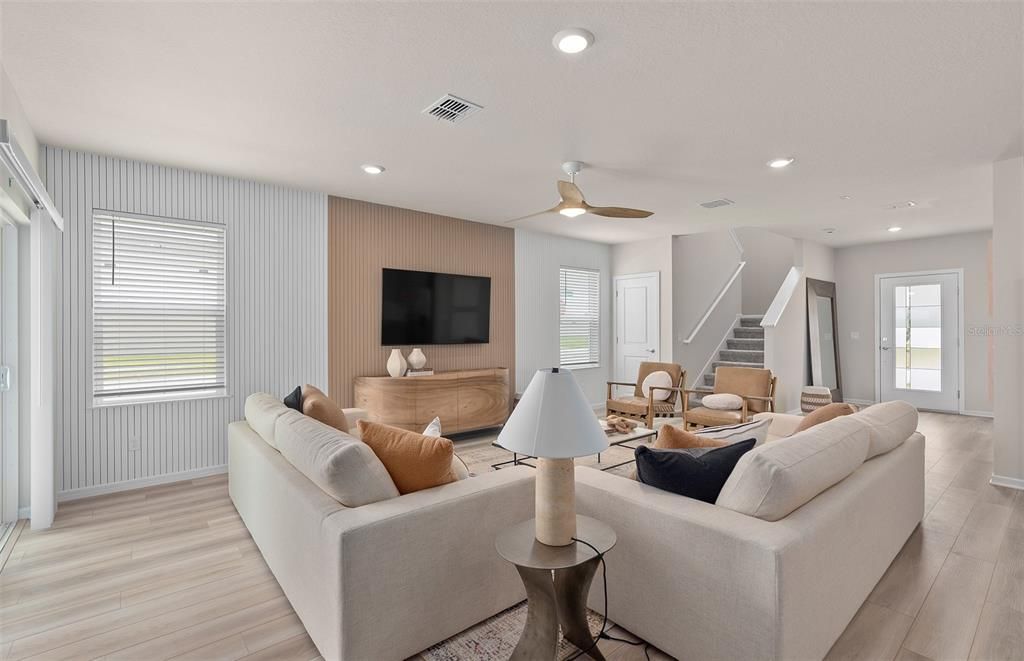 Activo con contrato: $429,890 (5 camas, 3 baños, 2603 Pies cuadrados)