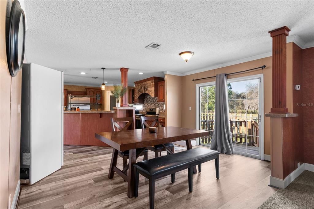 Active With Contract: $369,000 (4 beds, 2 baths, 2280 Square Feet)