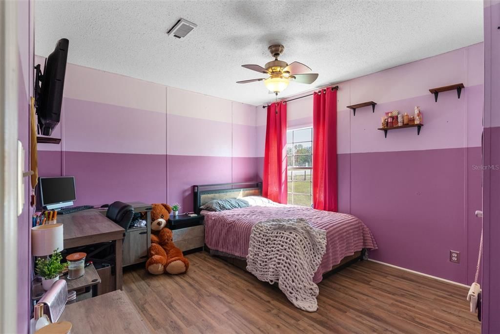 Active With Contract: $369,000 (4 beds, 2 baths, 2280 Square Feet)
