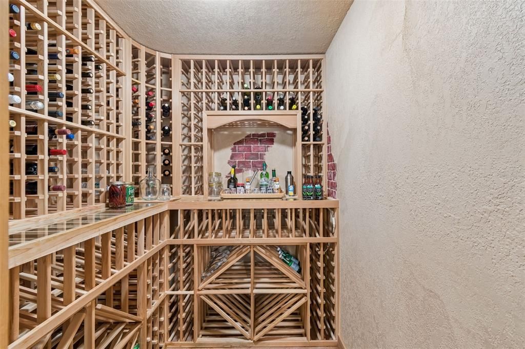 For Sale: $1,345,000 (4 beds, 4 baths, 3738 Square Feet)