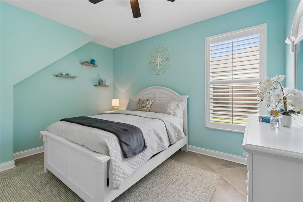 For Sale: $1,345,000 (4 beds, 4 baths, 3738 Square Feet)
