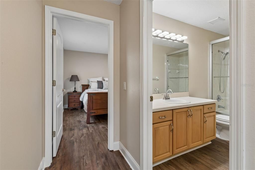 For Sale: $1,345,000 (4 beds, 4 baths, 3738 Square Feet)