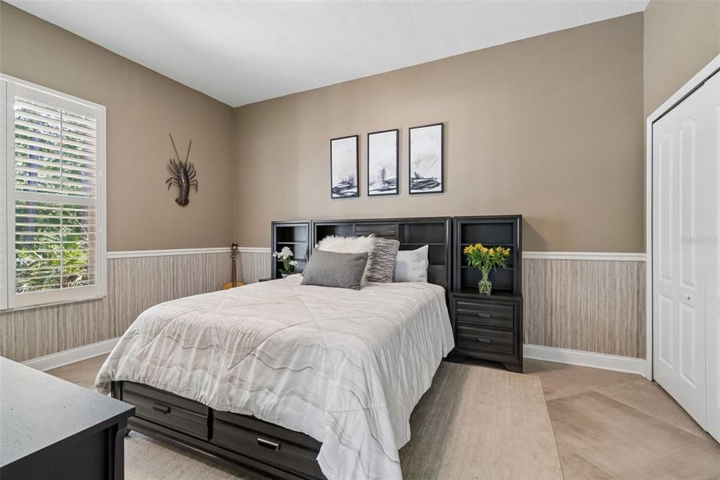 For Sale: $1,345,000 (4 beds, 4 baths, 3738 Square Feet)