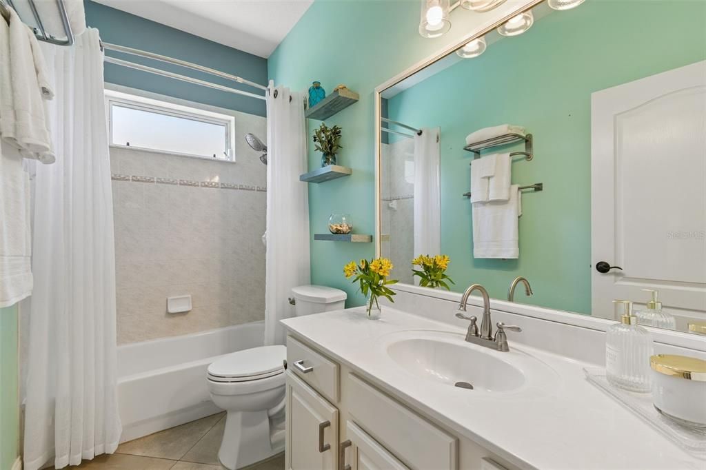 For Sale: $1,345,000 (4 beds, 4 baths, 3738 Square Feet)