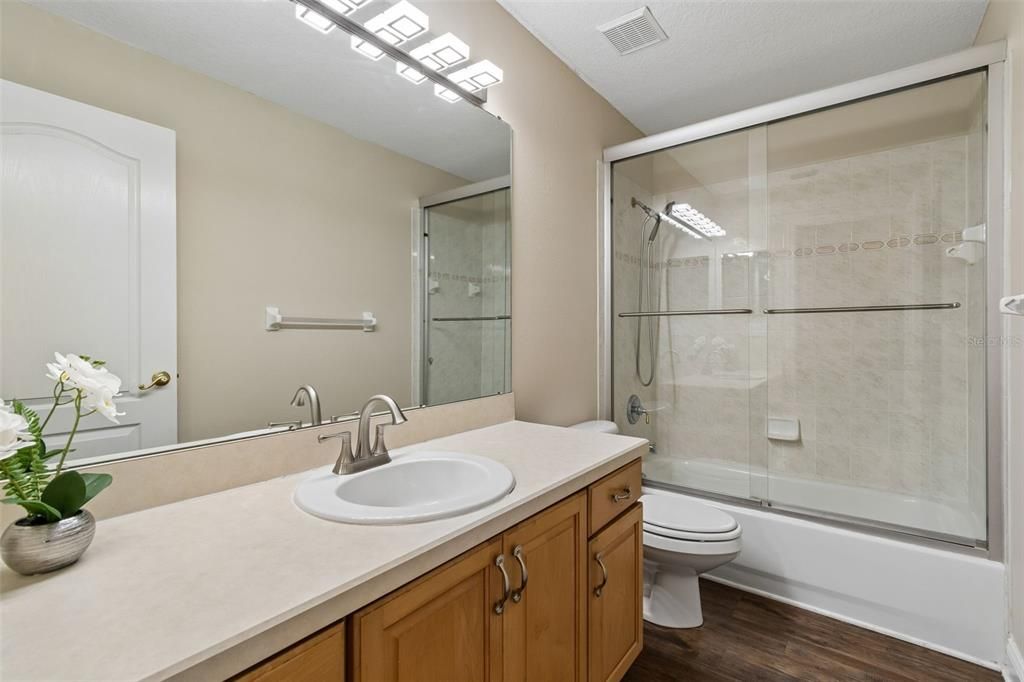 For Sale: $1,345,000 (4 beds, 4 baths, 3738 Square Feet)