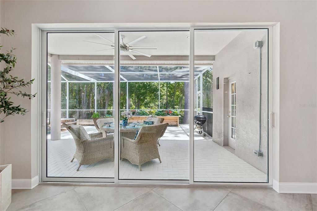 For Sale: $1,345,000 (4 beds, 4 baths, 3738 Square Feet)