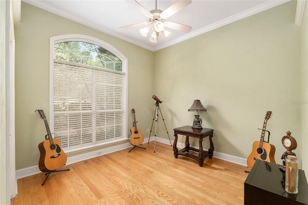 На продажу: $692,000 (5 спален, 3 ванн, 2779 Квадратных фут)