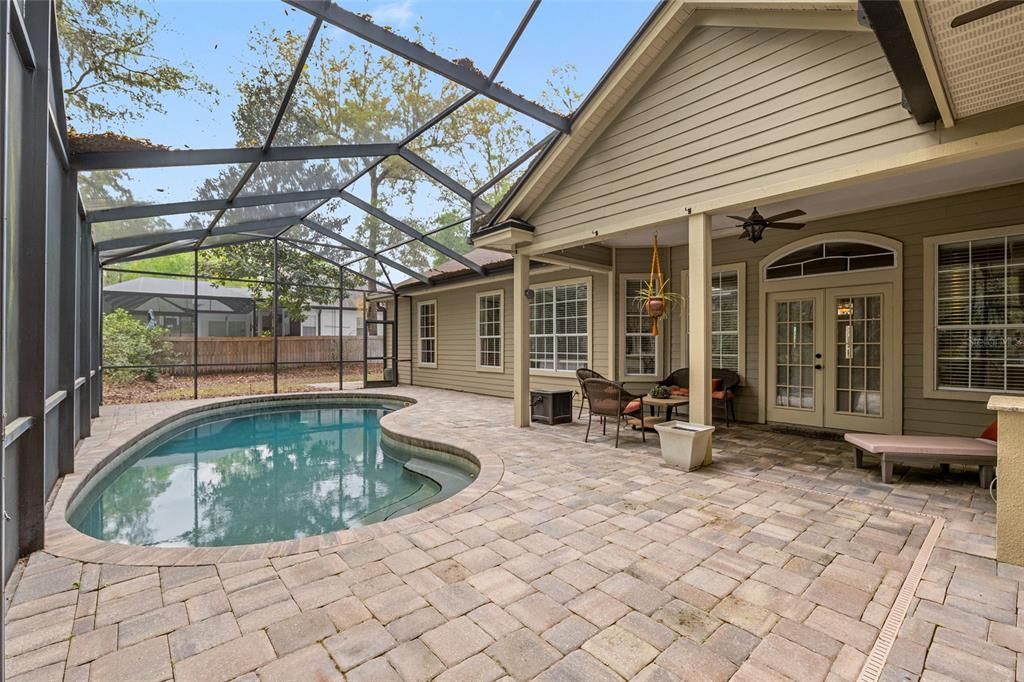 На продажу: $692,000 (5 спален, 3 ванн, 2779 Квадратных фут)