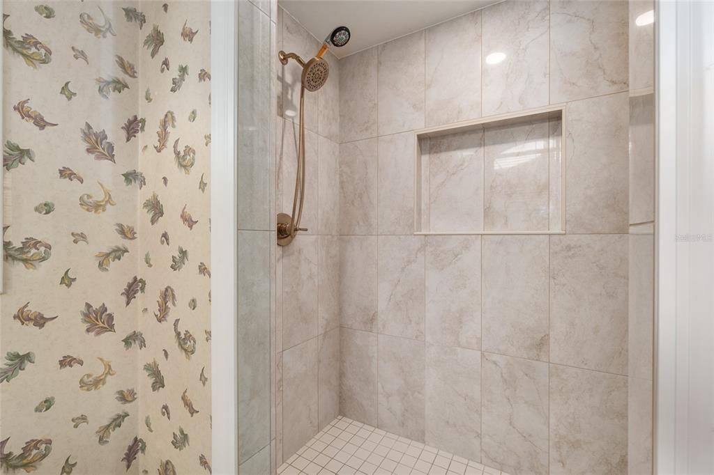 На продажу: $692,000 (5 спален, 3 ванн, 2779 Квадратных фут)