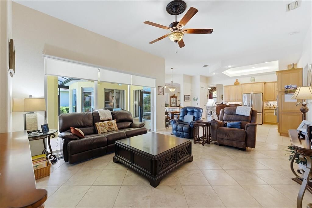 Active With Contract: $678,000 (4 beds, 3 baths, 2928 Square Feet)