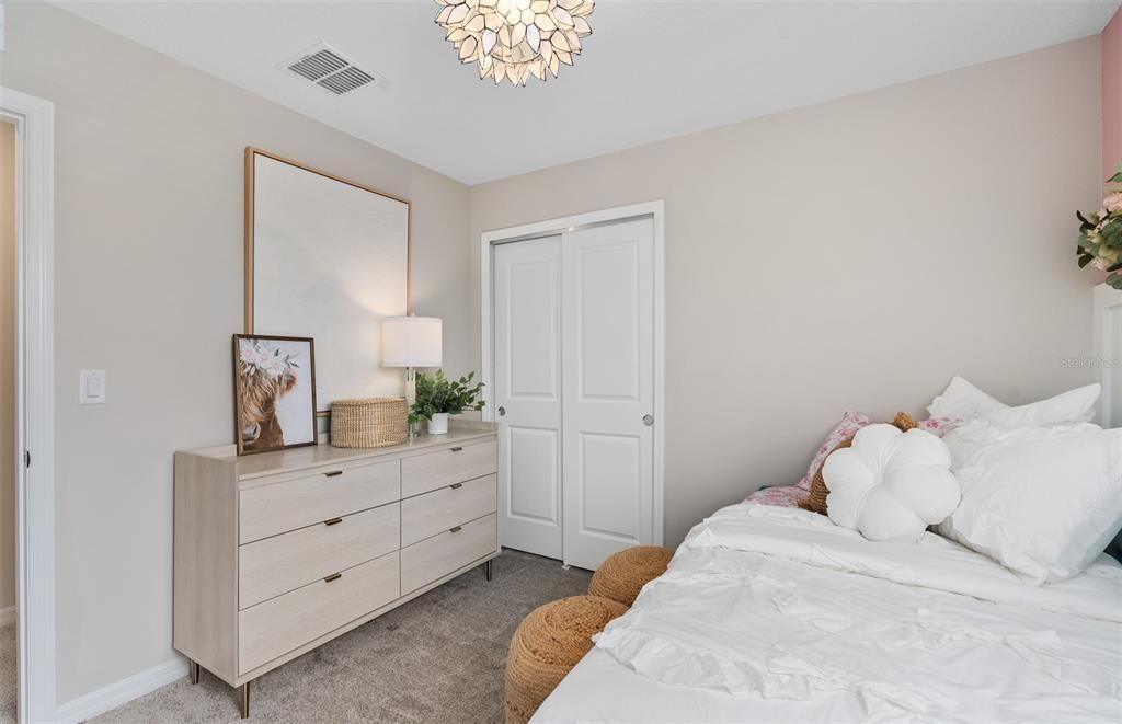Active With Contract: $466,390 (3 beds, 2 baths, 1770 Square Feet)