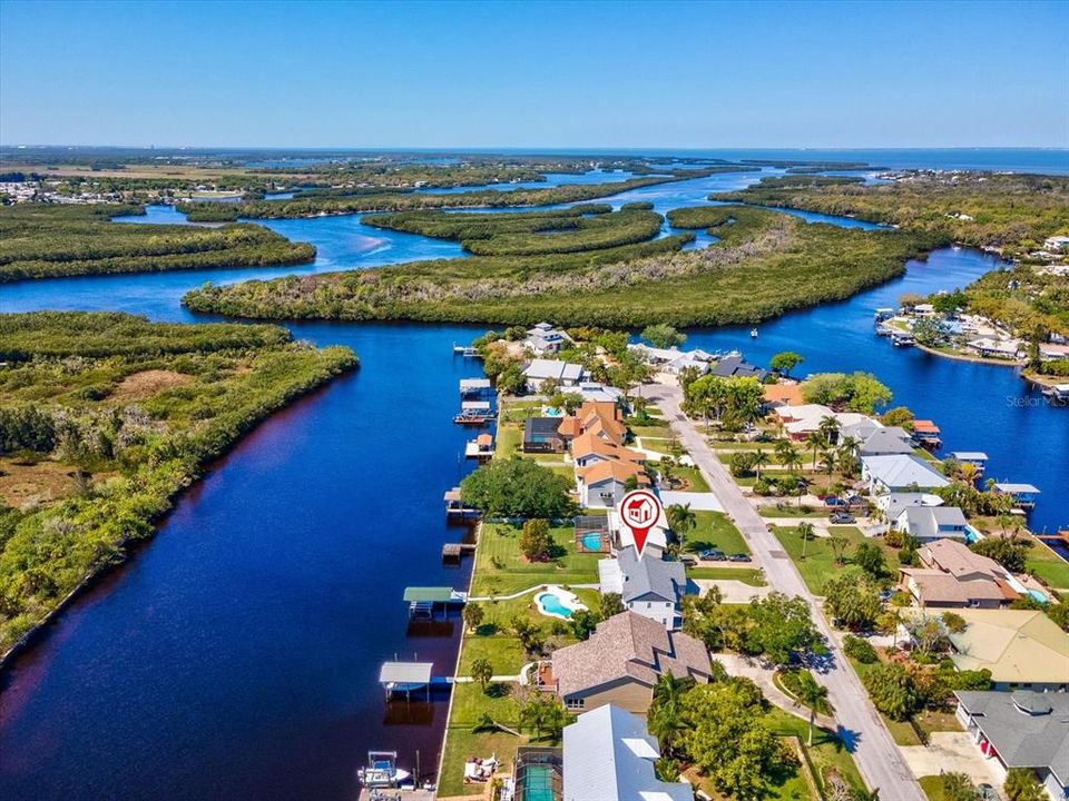 На продажу: $1,160,000 (4 спален, 3 ванн, 3150 Квадратных фут)