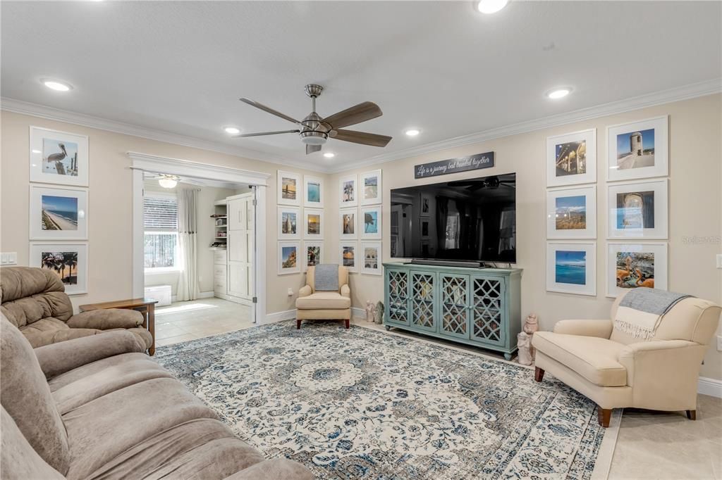 Active With Contract: $499,000 (4 beds, 2 baths, 1964 Square Feet)