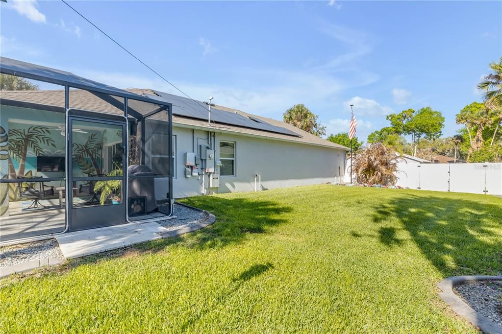 Active With Contract: $499,000 (4 beds, 2 baths, 1964 Square Feet)