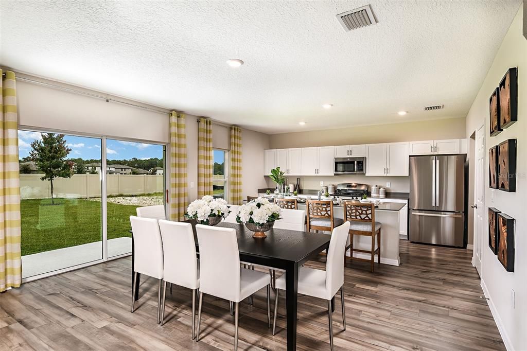 Active With Contract: $454,990 (5 beds, 3 baths, 2888 Square Feet)