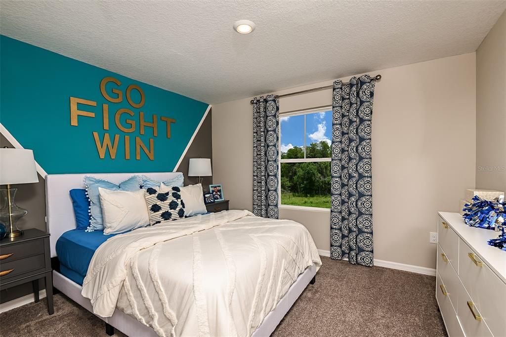 Active With Contract: $454,990 (5 beds, 3 baths, 2888 Square Feet)