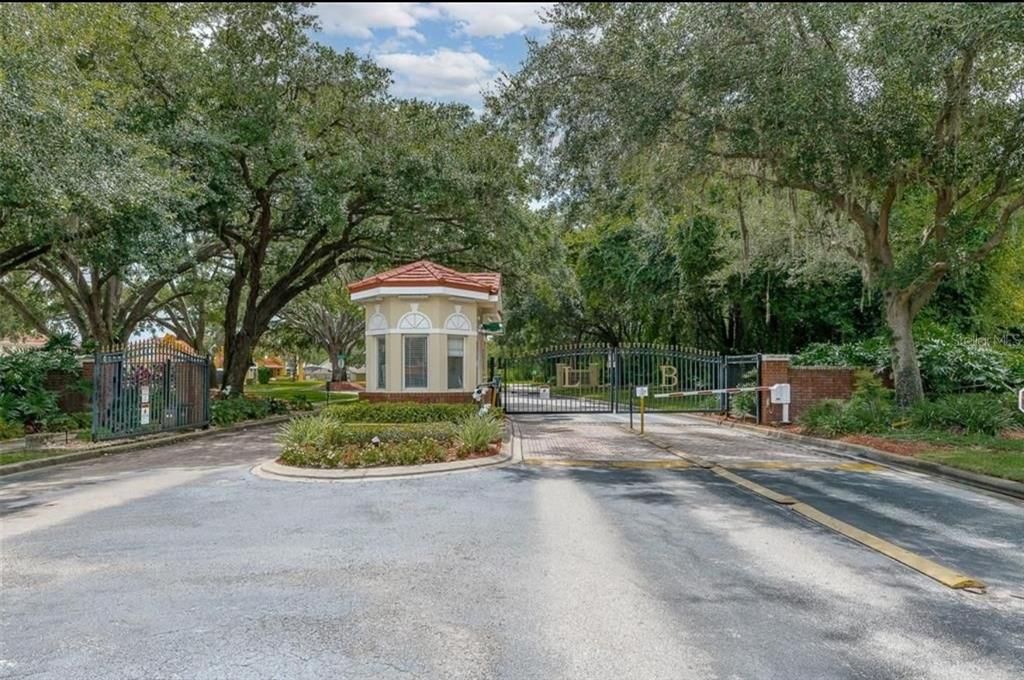 For Rent: $1,900 (3 beds, 2 baths, 1291 Square Feet)