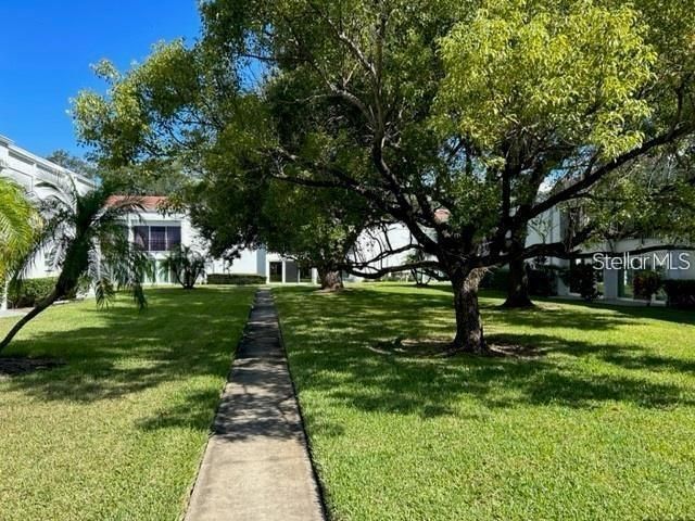 На продажу: $149,900 (2 спален, 2 ванн, 960 Квадратных фут)