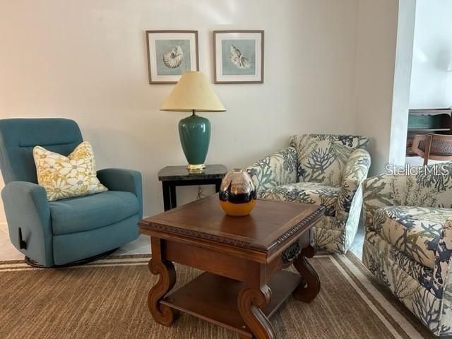 На продажу: $149,900 (2 спален, 2 ванн, 960 Квадратных фут)