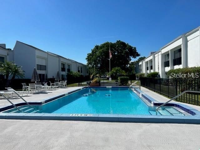 На продажу: $149,900 (2 спален, 2 ванн, 960 Квадратных фут)