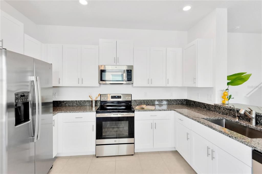 For Rent: $1,995 (2 beds, 2 baths, 1541 Square Feet)