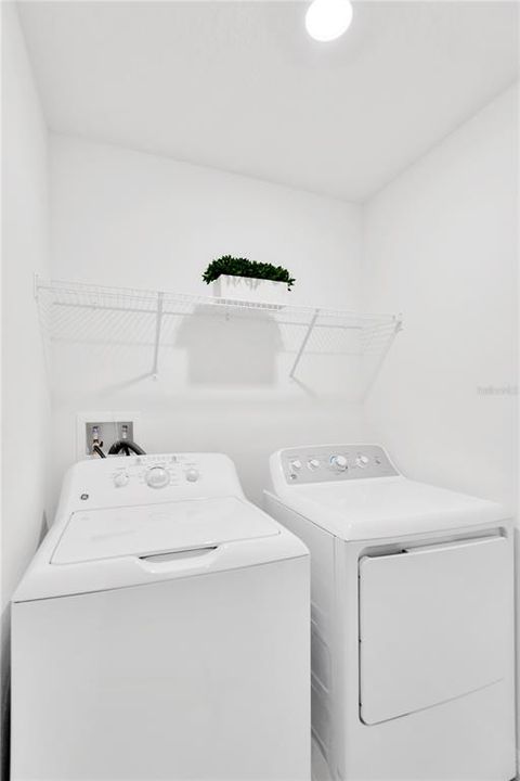 For Rent: $1,995 (2 beds, 2 baths, 1541 Square Feet)
