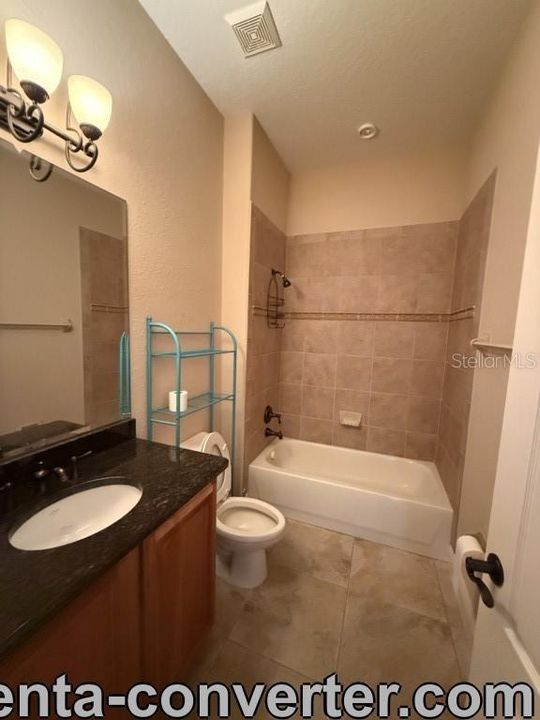 For Sale: $399,900 (2 beds, 2 baths, 2100 Square Feet)