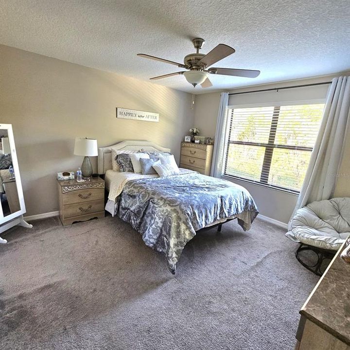 En Venta: $299,990 (3 camas, 2 baños, 1674 Pies cuadrados)