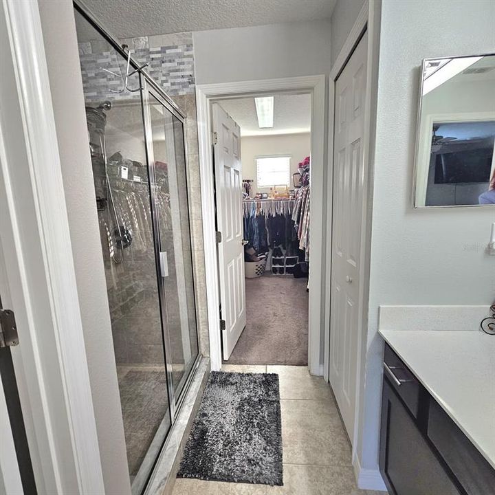 En Venta: $299,990 (3 camas, 2 baños, 1674 Pies cuadrados)