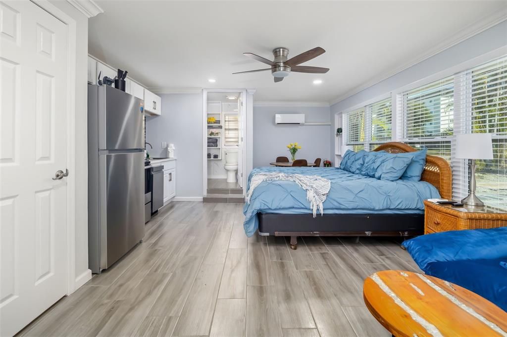 Active With Contract: $6,500,000 (0 beds, 0 baths, 6110 Square Feet)