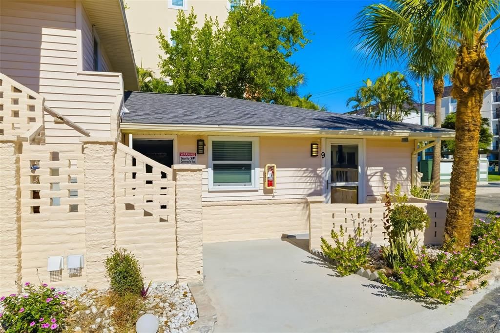 Active With Contract: $6,500,000 (0 beds, 0 baths, 6110 Square Feet)